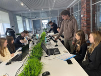 s51181306.jpg